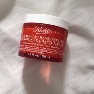 Kiehl’s Tumeric Cranberry Energizing Radiance Mask